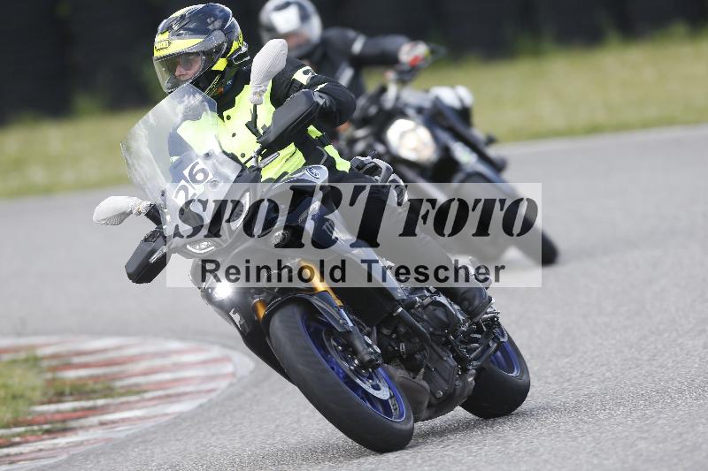 Archiv-2025/09 22.04.2025 Cornu Master School ADR/gruen-vert/26